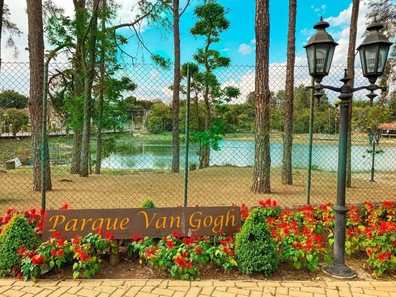 Vista do Parque Van Gogh em Holambra