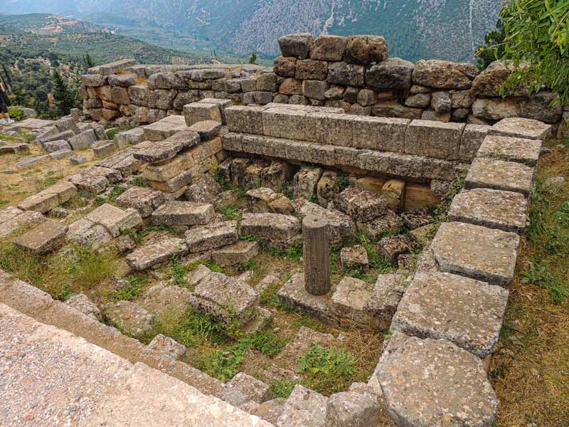 Ruínas da cidade de Delfos na Grécia